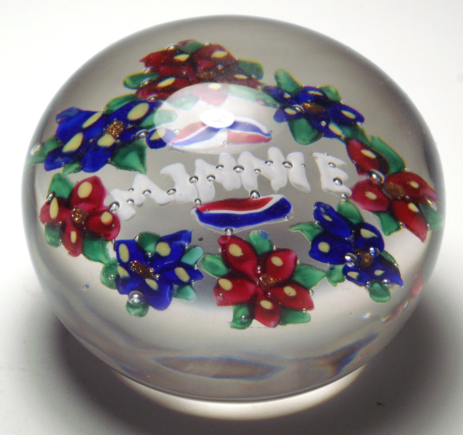 Paperweights Vintage American Paperweights for Sale